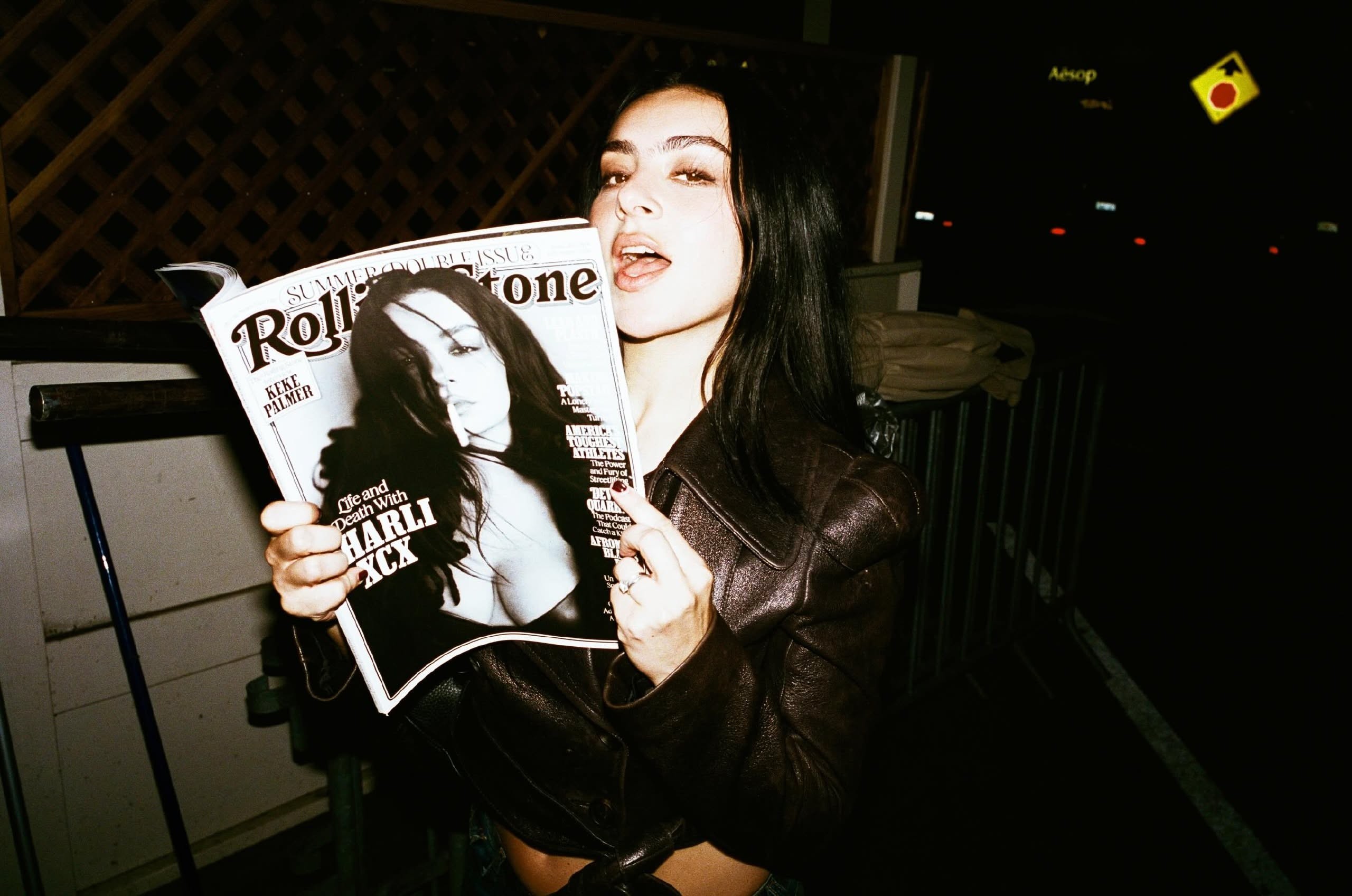 CHARLI 
XCX